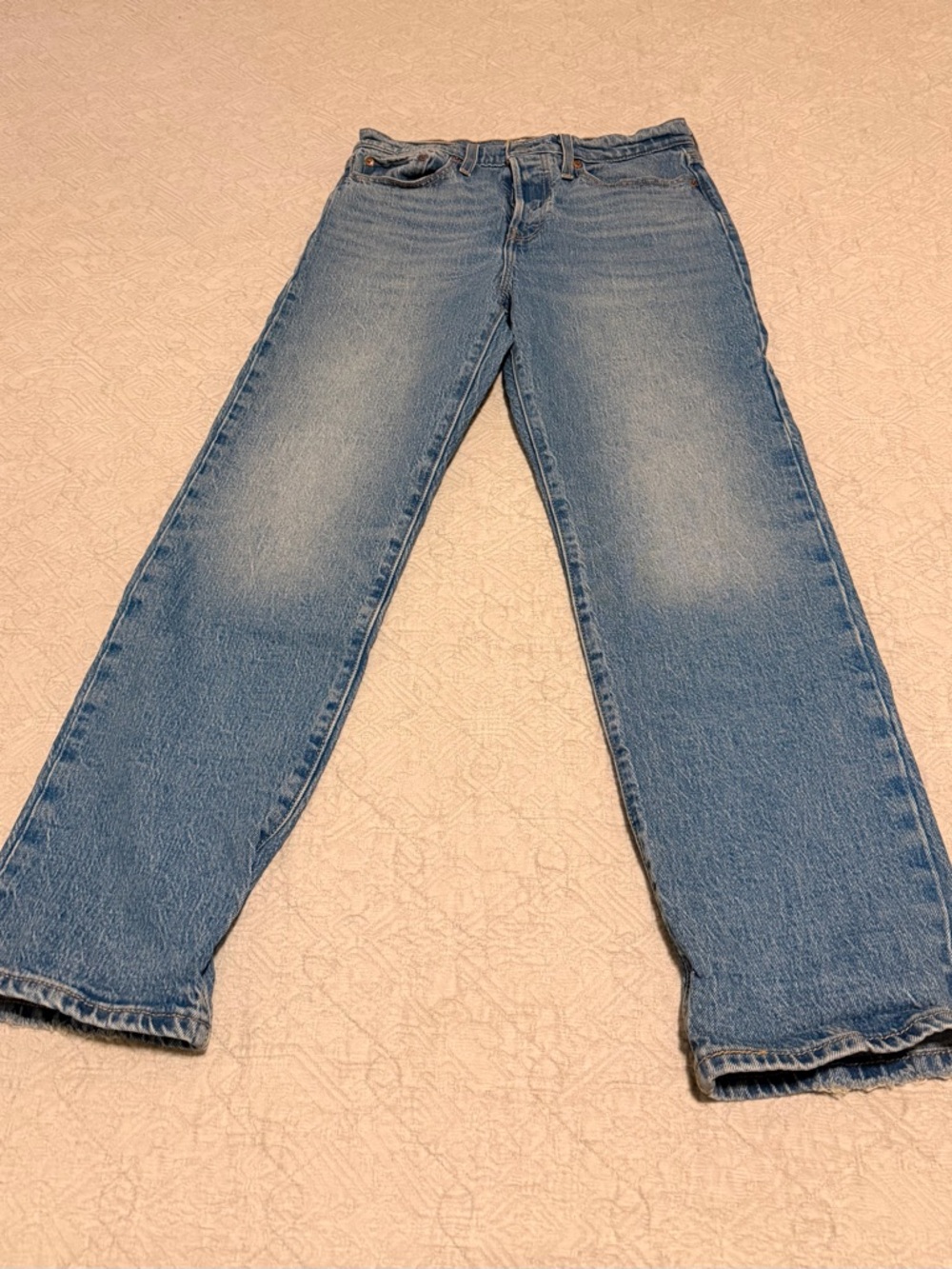 Levi's Wedgie High Rise Straight Leg Jeans in Calling All Blues W28 L28